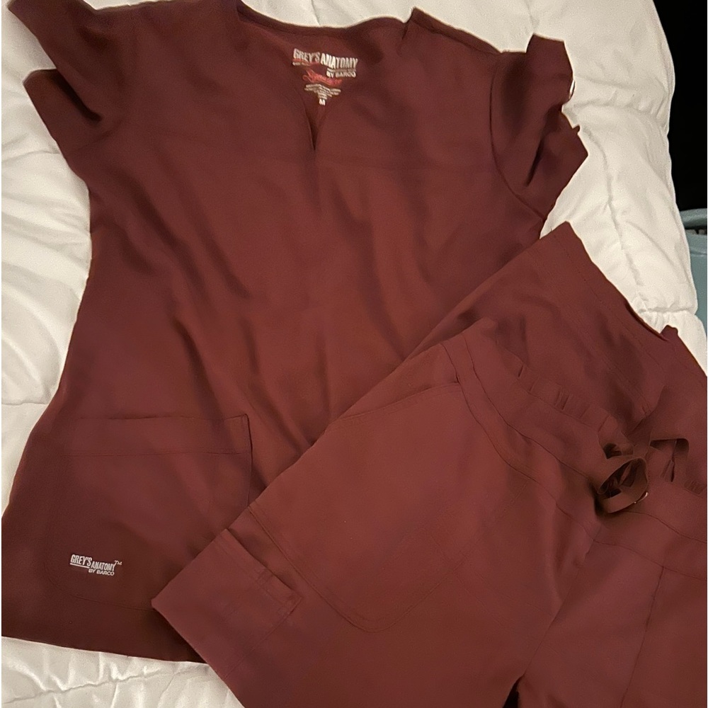 Greys anatomy scrubs